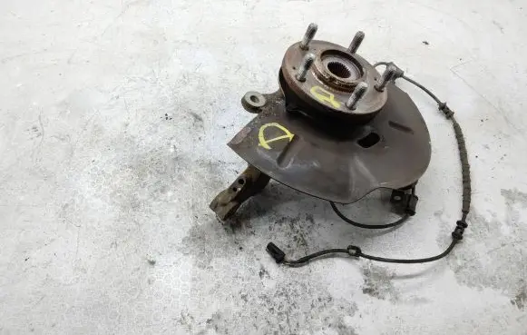 KIA Sportage Front wheel hub spindle knuckle