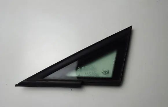 Seat Ibiza IV (6J,6P) Front triangle window/glass 6J0845411