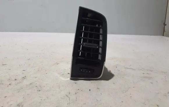 Skoda Karoq Dashboard side air vent grill/cover trim 57A820952