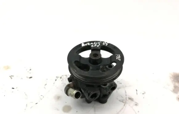 Toyota Avensis T250 Power steering pump 52020