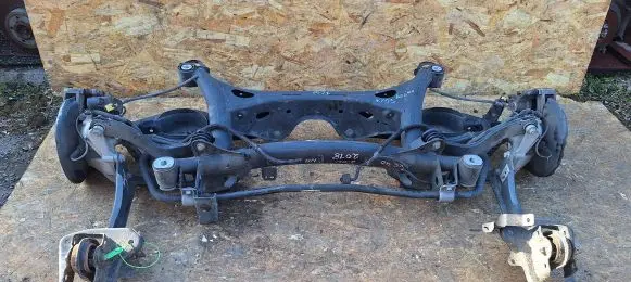 Volvo XC40 Rear beam 32246360