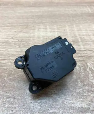 Volvo XC70 Air flap motor/actuator 6G9N19E616AA PL1607526 070530