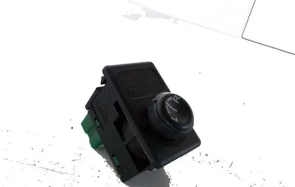 Nissan Primera Wing mirror switch 