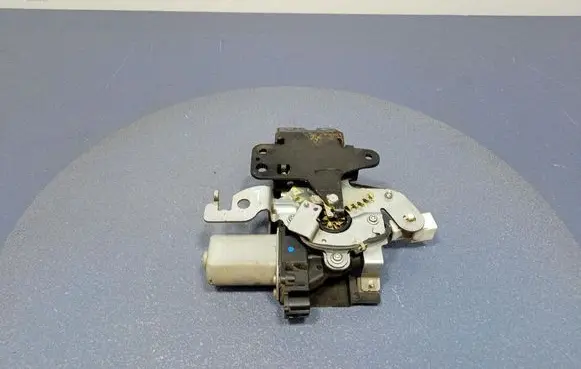 Mazda 6 Tailgate/trunk/boot lock/catch/latch