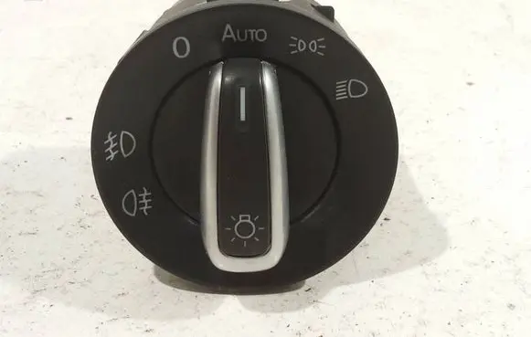 Volkswagen Golf V Light switch 1k0941431as