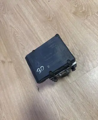 Volkswagen Golf IV ABS Pump 3A0907379 10094603003 10020400174