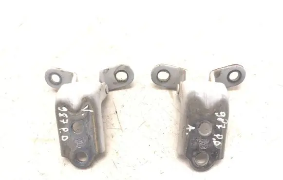 Front door hinge set
