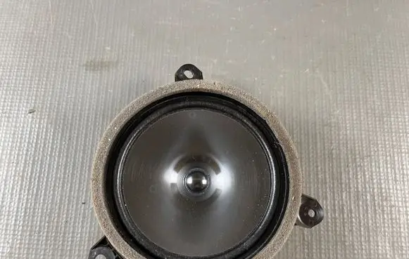 Toyota Yaris Cross Front door speaker 861600D450