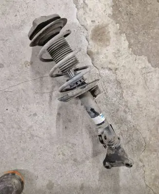 Mercedes-Benz C W204 Front shock absorber with coil spring