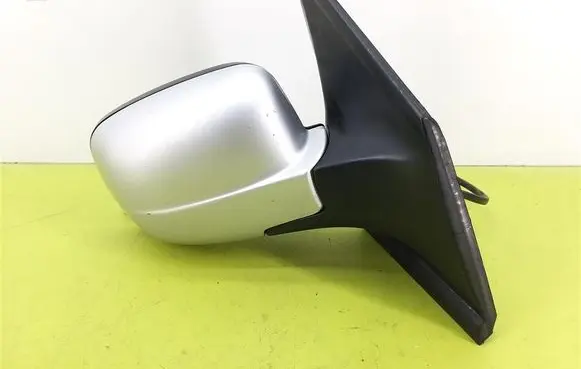 Mercedes-Benz Vaneo W414 Front door electric wing mirror