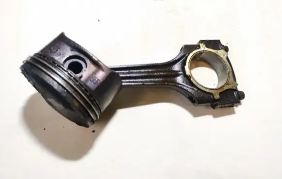 Mercedes-Benz C W202 Piston with connecting rod