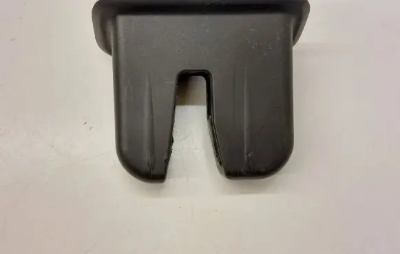 Audi A4 S4 B8 8K Tailgate/boot lid lock trim 4E0827520B