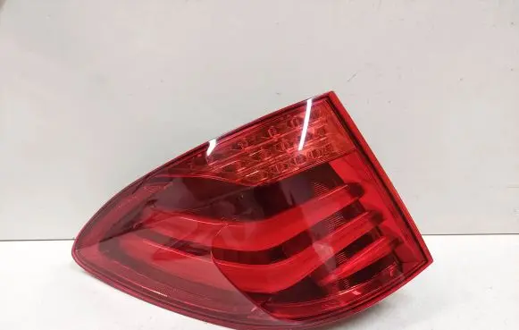 BMW 5 GT F07 Rear/tail lights 89089345