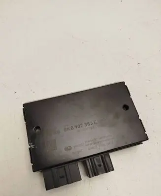 Audi A4 Allroad B8 Tow bar trailer control unit/module 8K0907383E S010154