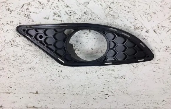 Mercedes-Benz S AMG W221 Front bumper lower grill