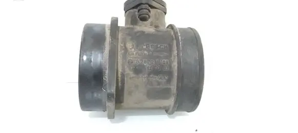 Volvo V70 Mass air flow meter 0280218108 8670112