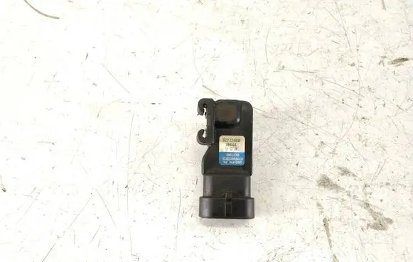 Opel Astra G Air pressure sensor 16212460 10444