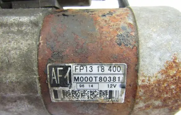 Mazda Premacy Starter motor M000T80381