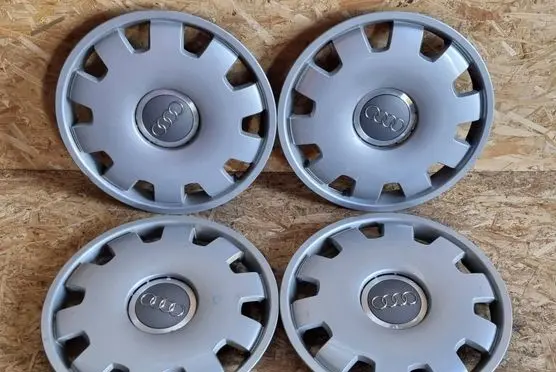 Audi A4 S4 B7 8E 8H R16 wheel hub/cap/trim 4B0601147D