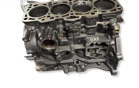 Audi A4 S4 B7 8E 8H Engine block BRE