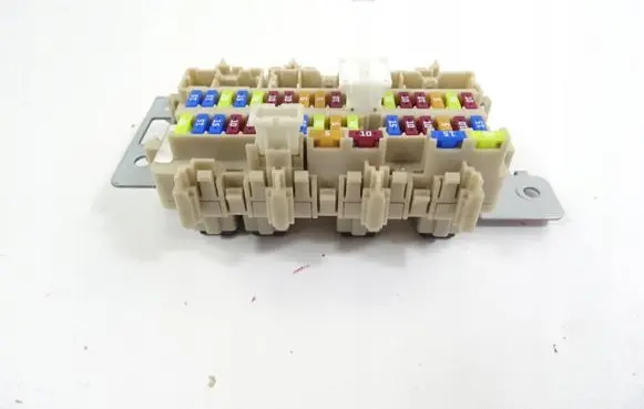 Nissan Qashqai Fuse box set