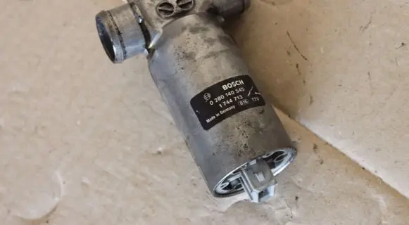 BMW 3 E46 Idle control valve (regulator) 0280140545
