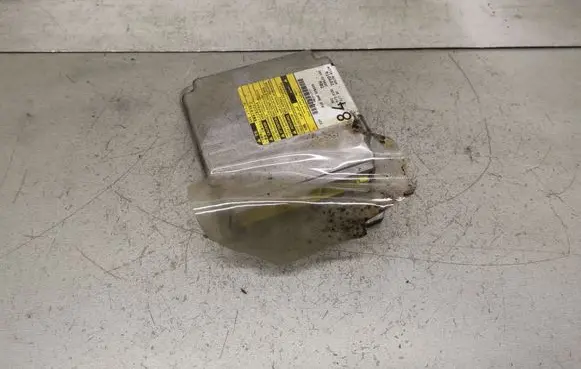 Toyota Avensis T250 Airbag control unit/module 8917005120