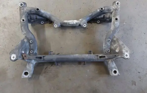 Mercedes-Benz C W204 Front subframe