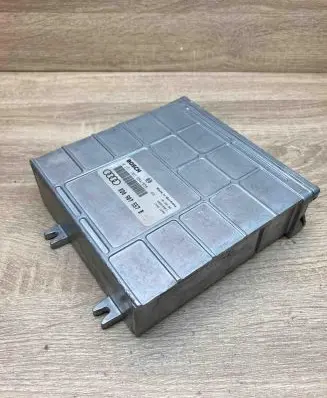 Audi A4 S4 B5 8D Engine control unit/module ECU 8D0907557B 0261203554