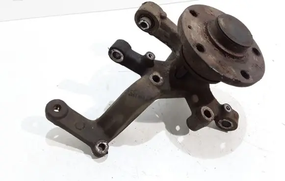 Seat Leon (1P) Rear wheel hub