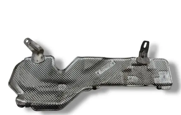 BMW 5 F10 F11 Heat shield in engine bay 7193523