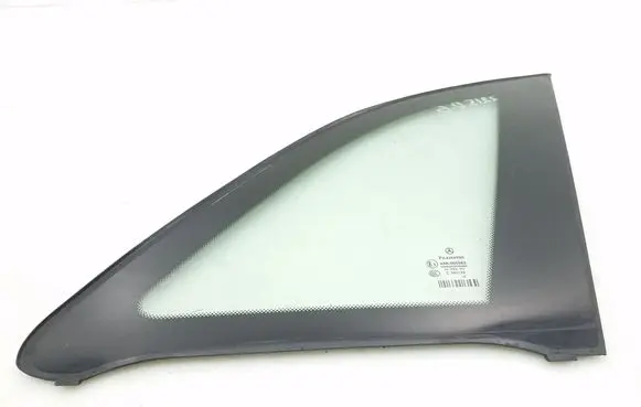 Mercedes-Benz B W245 Rear side window A1696701012