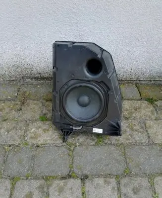 Tesla Model Y Subwoofer speaker 1656267-00-A