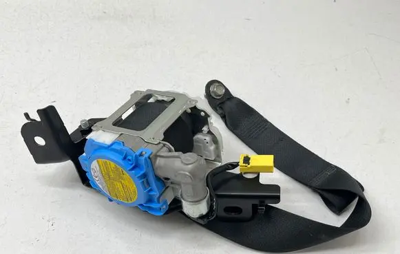 Subaru Forester SK Rear seatbelt 64660SJ020VH 64660SJ021VH 64660SJ022VH