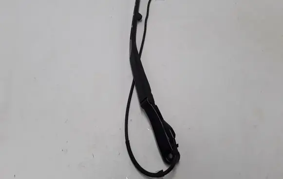 Volvo S90, V90 Front wiper blade arm 31440421