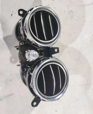 Mercedes-Benz E W213 Dash center air vent grill A2138307700