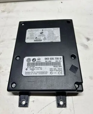 Volkswagen PASSAT B7 Bluetooth control unit module 5K0035730D