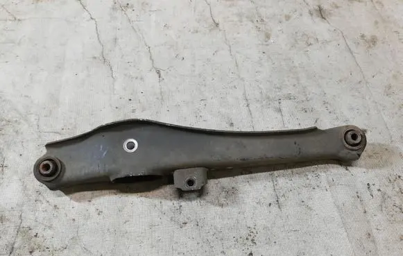 Mitsubishi Outlander Rear control arm