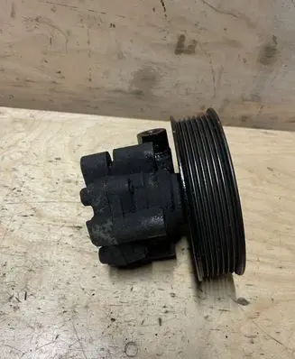 Renault Master III Power steering pump 491109718R