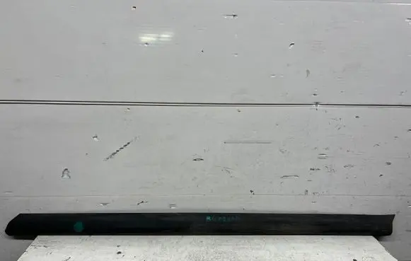 Audi 80 90 S2 B4 Front door trim (molding)