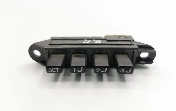 Lexus GS 300 350 430 450H Seat memory switch 15A695 15A911