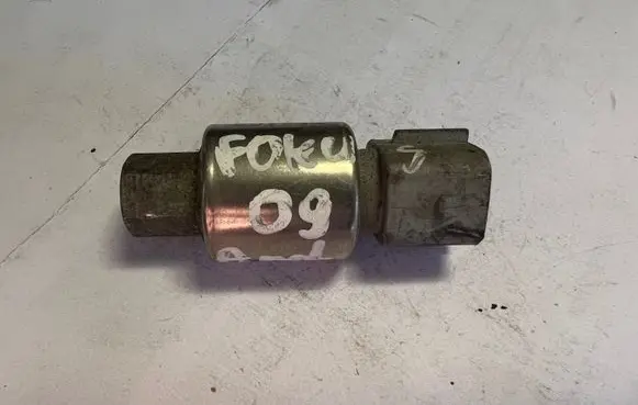 Air conditioning (A/C) pressure sensor