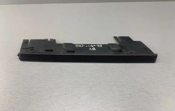 Under headlight/headlamp trim