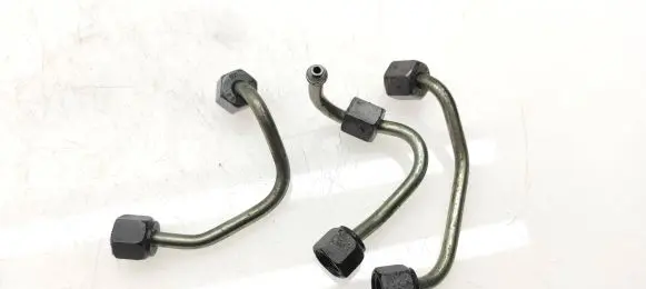Land Rover Evoque I Fuel injector supply line/pipe 