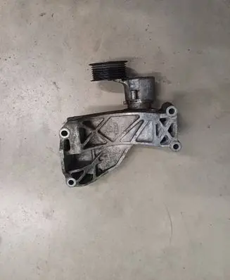 Audi Q7 4L Generator/alternator bracket 06E903143G