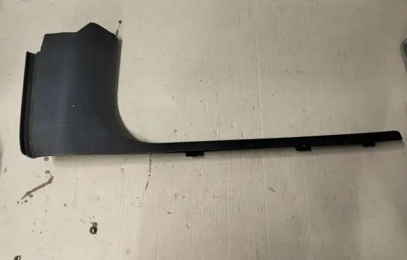 Mercedes-Benz A W176 Front sill (body part) A2466800206