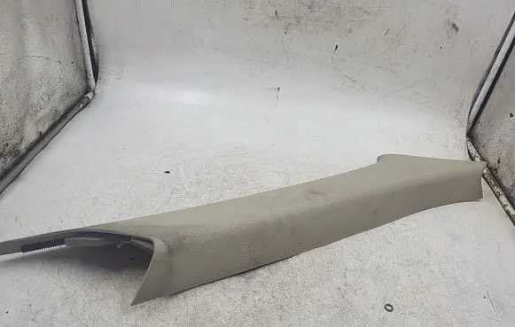 Audi 80 90 B3 (C) pillar trim 893867295