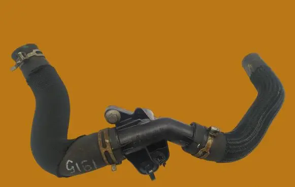 Ford Turneo Courier Engine coolant pipe/hose 9812744080