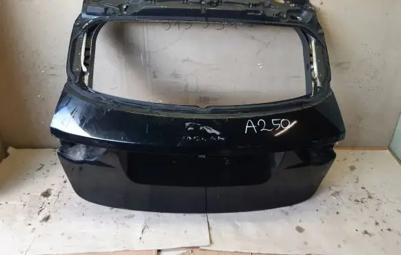 Jaguar E-Pace Tailgate/trunk/boot lid