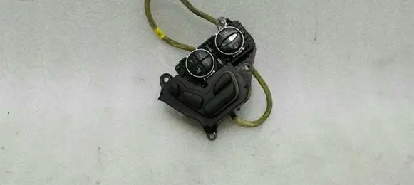 Mercedes-Benz SL R230 Seat control switch A2308211151